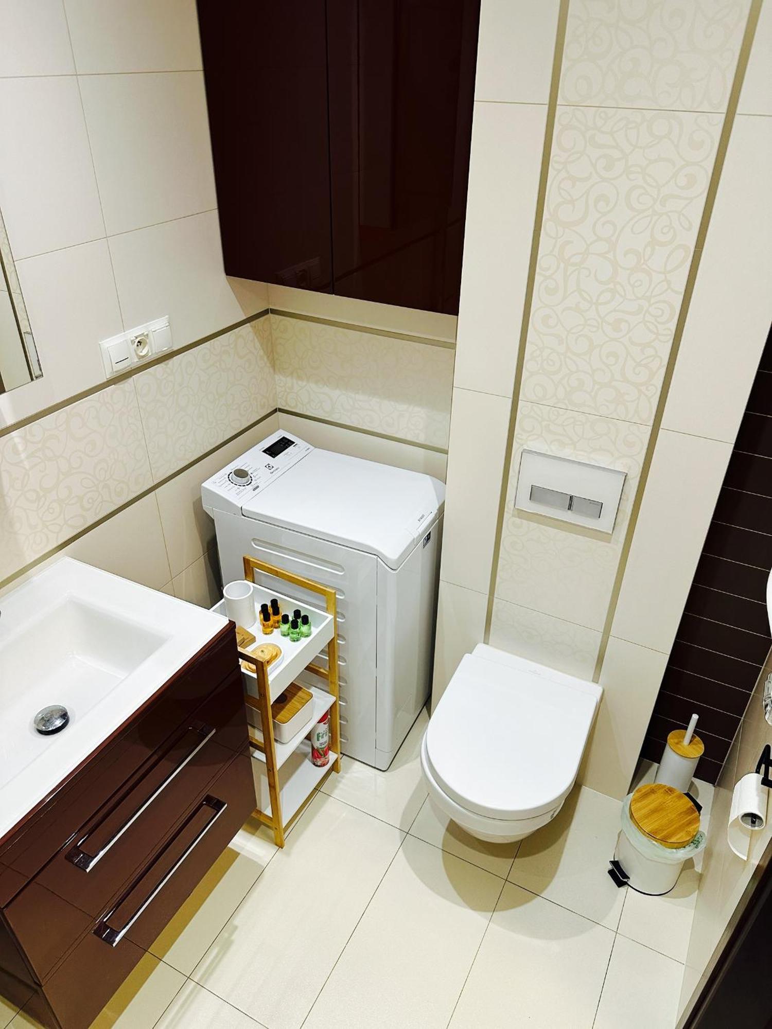 Krakowska Comfort - Wifi And Free Parking Leilighet Warszawa